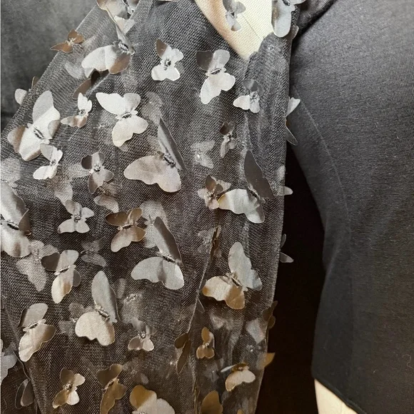 NWT - Black square-neck long-sleeve bodysuit with applique sheer sleeves. Size S - Picture 4 of 7